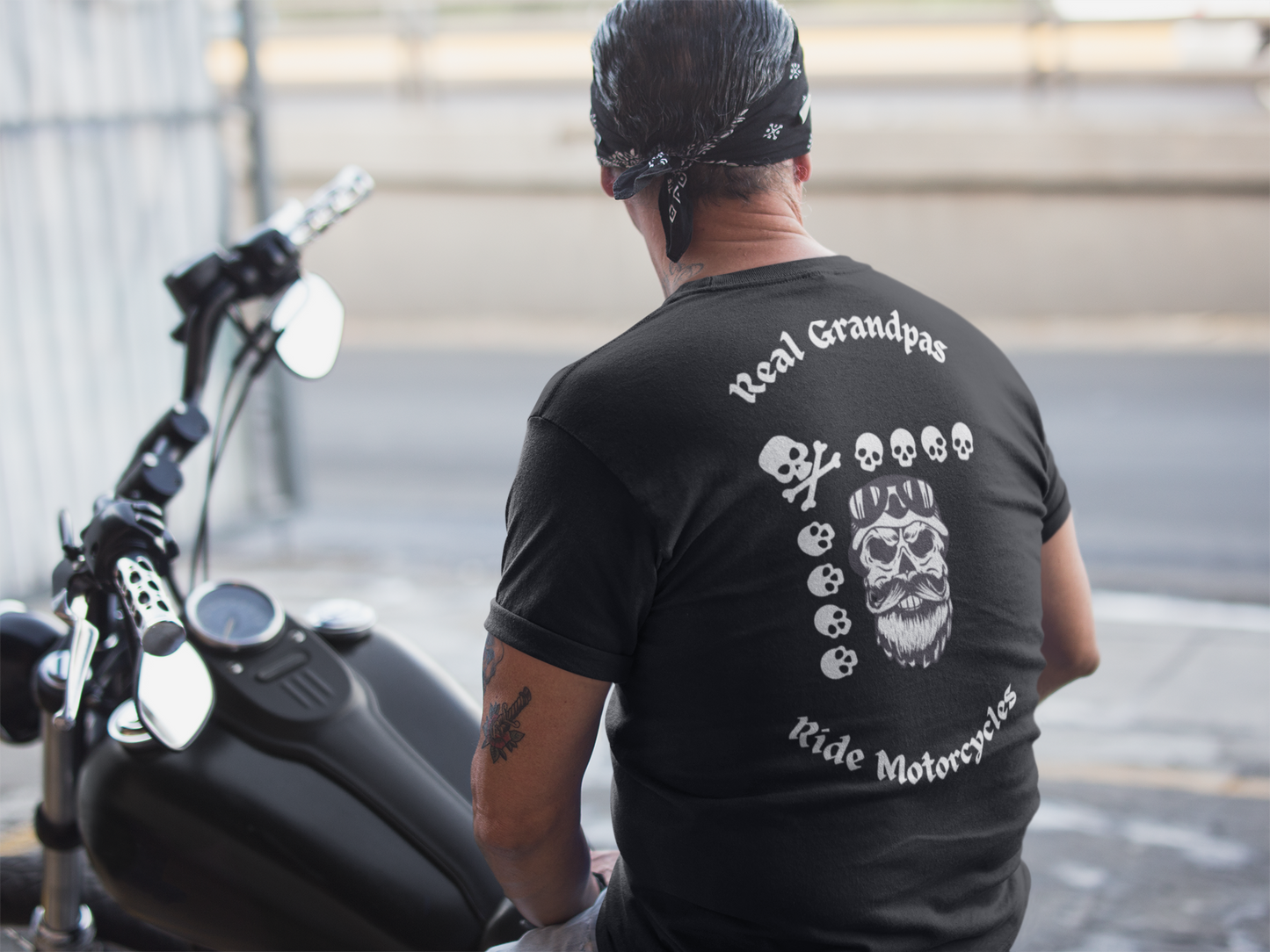 Real Grandpas ride Motorcycles Unisex t-shirt